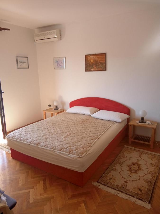Apartment Degobbis ロヴィニ エクステリア 写真
